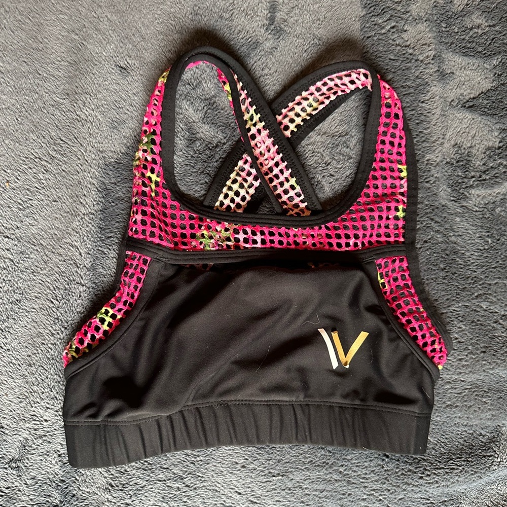 Sports bra
